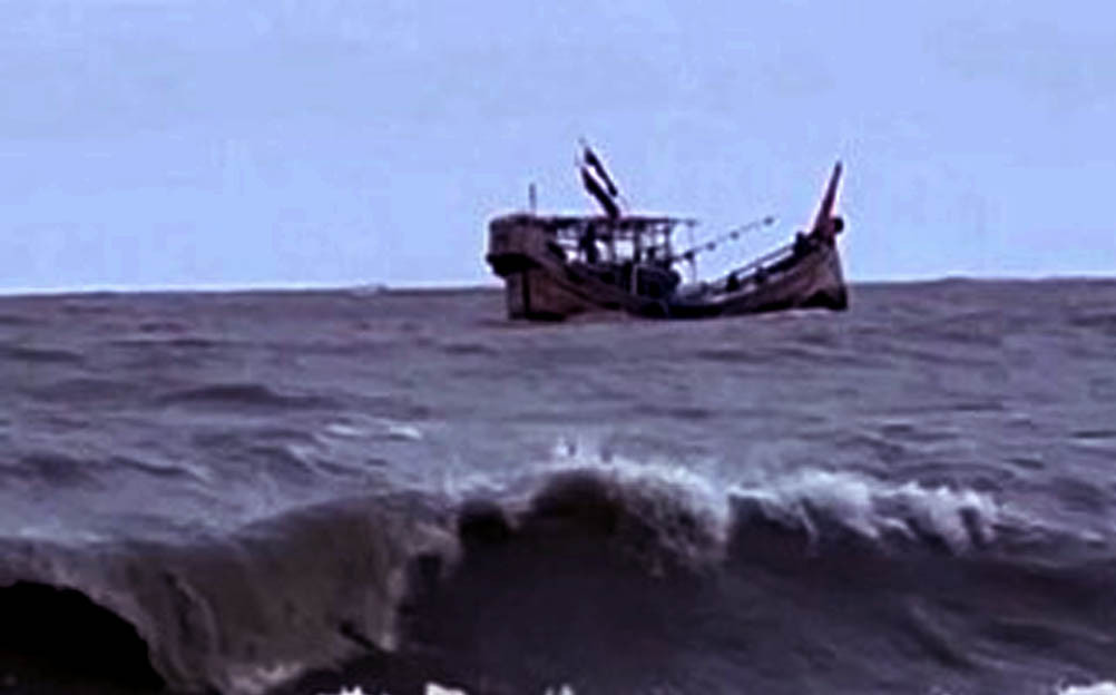 সমুদ্রবন্দরে ৩ নম্বর সংকেত, ছয় বিভাগে ভারী বৃষ্টিপাতের আভাস